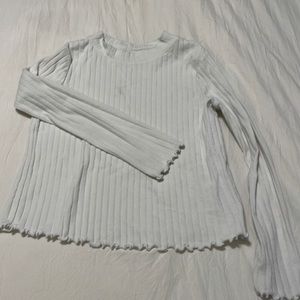Long sleeved ruffle tee